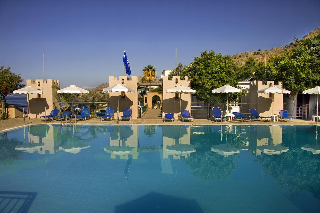 Ilyssion Hotel Lardos Bagian luar foto