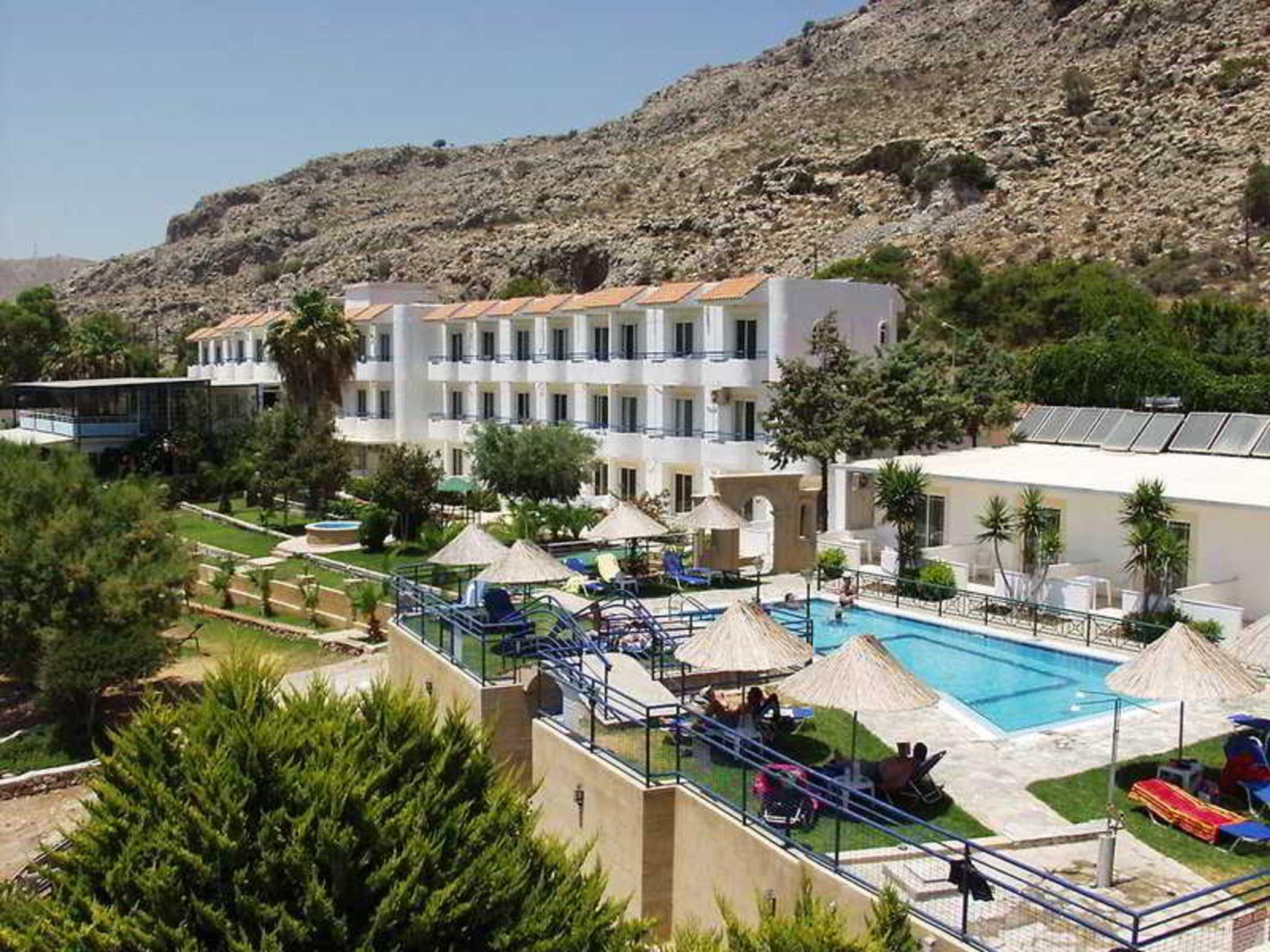 Ilyssion Hotel Lardos Bagian luar foto