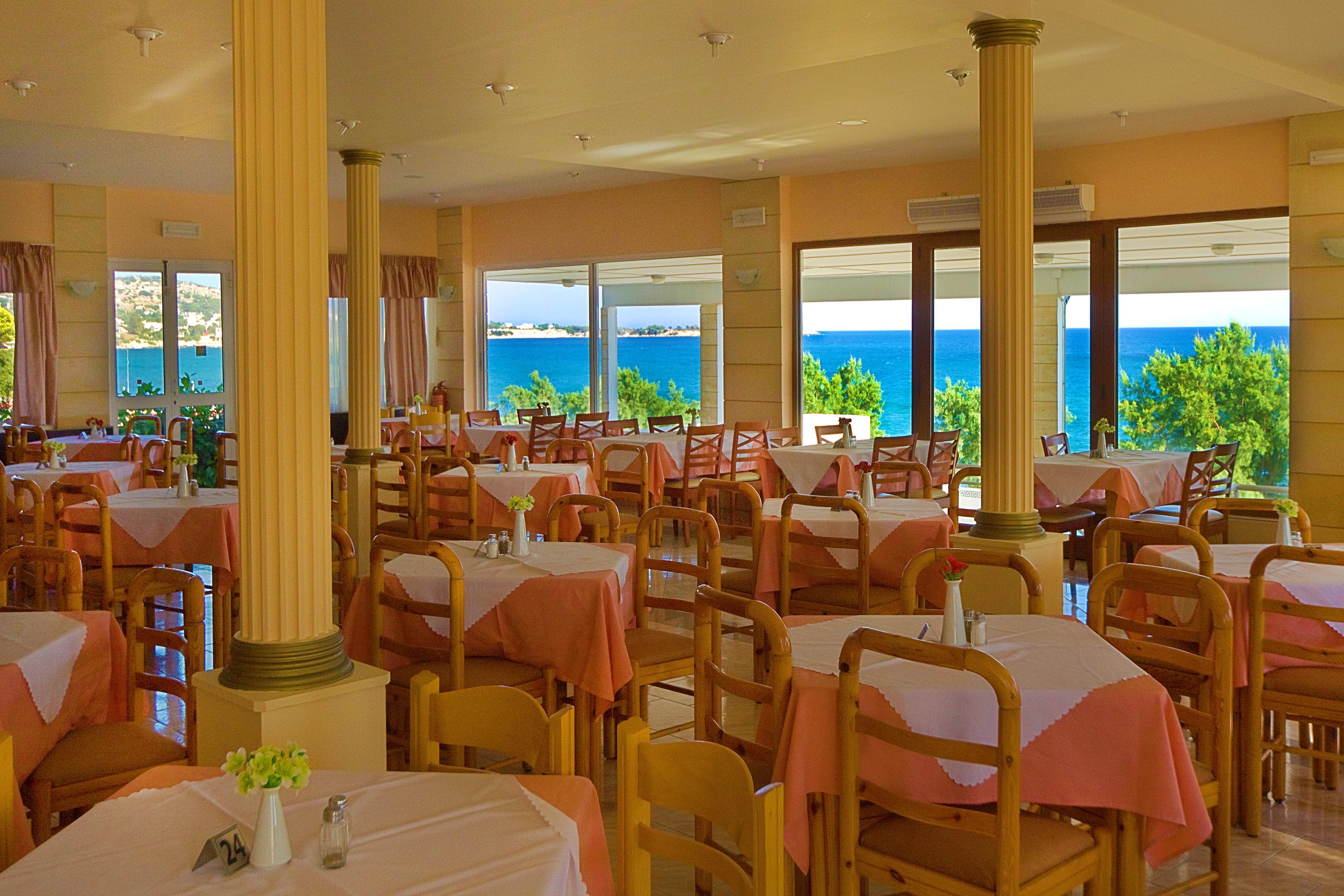 Ilyssion Hotel Lardos Bagian luar foto