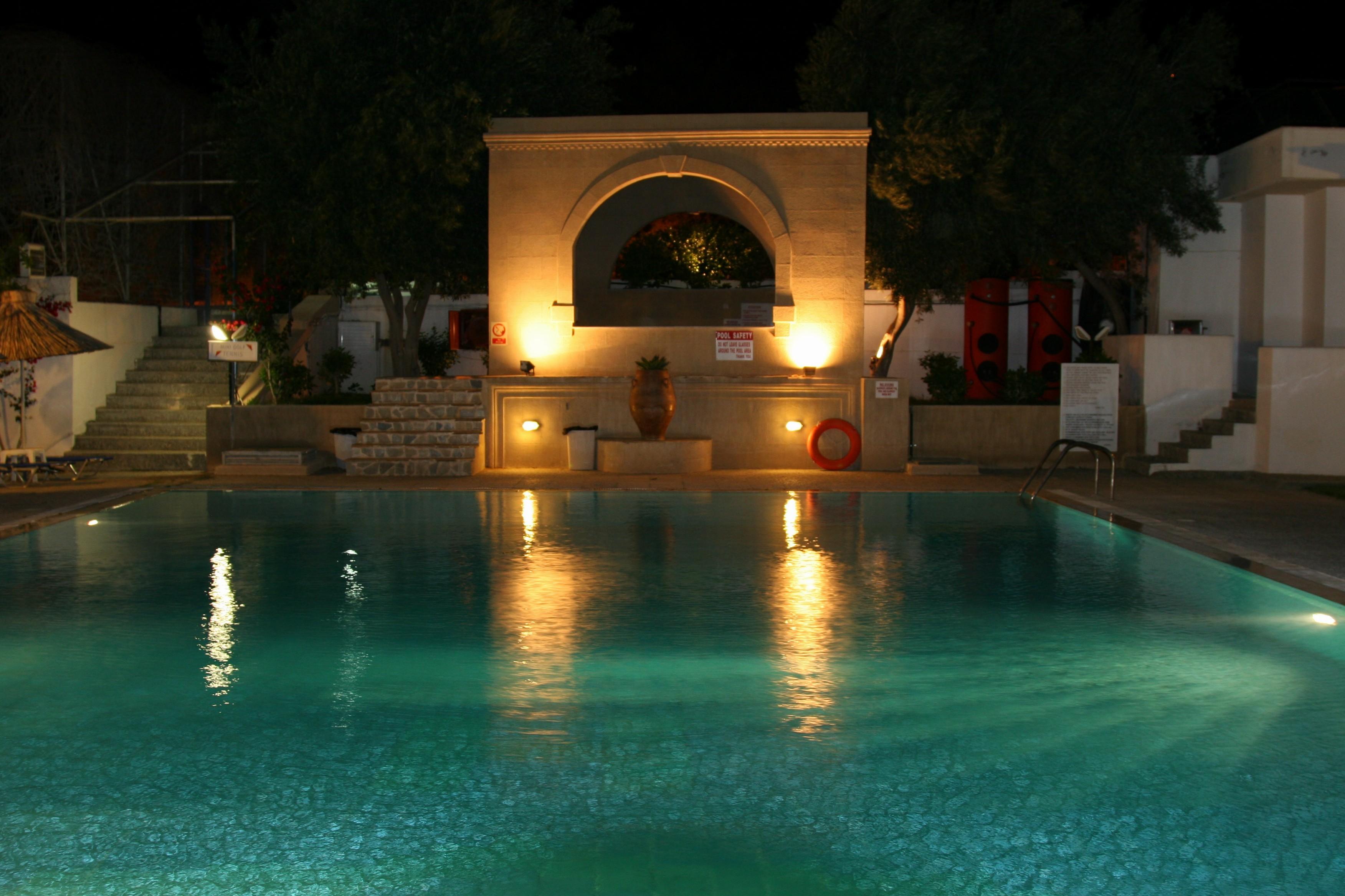 Ilyssion Hotel Lardos Bagian luar foto